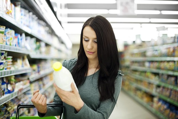 В супермаркетах самые дорогие продукты намеренно размещают на уровне глаз
