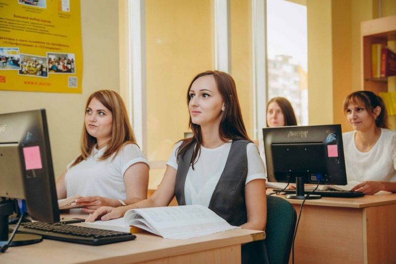 Как выбрать курсы бухгалтера в Москве с трудоустройством, чтобы стать профессионалом